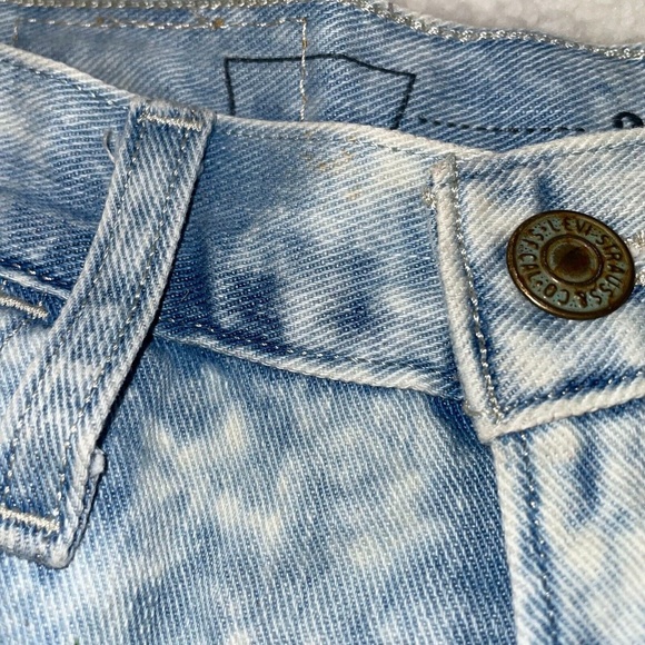Levi's Orange Tab Reissue Light Blue Acid Wash Denim Jean Shorts Women's 29 EUC - Picture 5 of 11